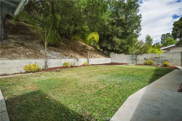 5777 Valerie Avenue, Woodland Hills, CA 91367