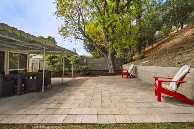 5777 Valerie Avenue, Woodland Hills, CA 91367