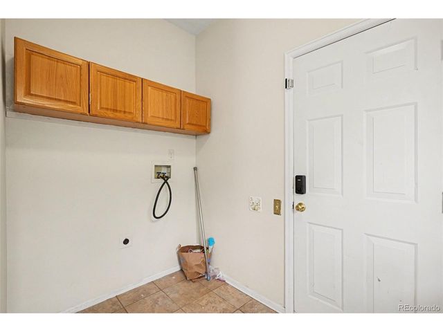 9231 Millcreek Ct, Highlands Ranch, CO 80126