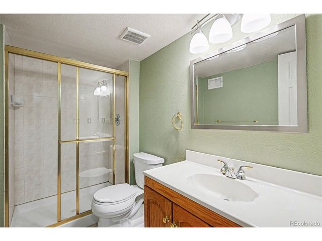 9231 Millcreek Ct, Highlands Ranch, CO 80126