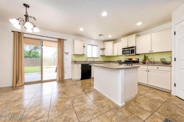 13416 N Piemonte Way, Oro Valley, AZ 85737