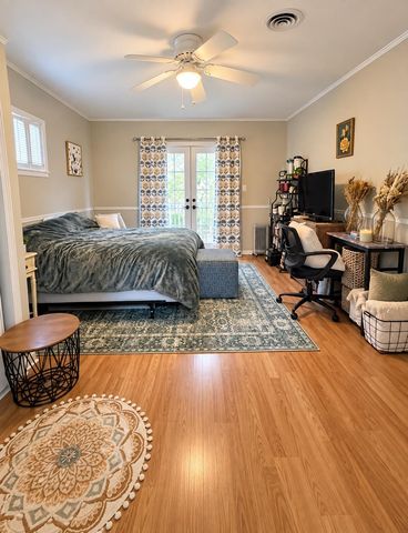 1445 DEARING RD, Memphis, TN 38117