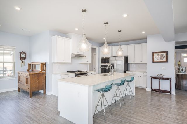 7145 Sky Meadow Dr, College Grove, TN 37046