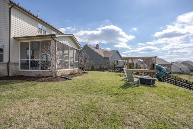 7145 Sky Meadow Dr, College Grove, TN 37046