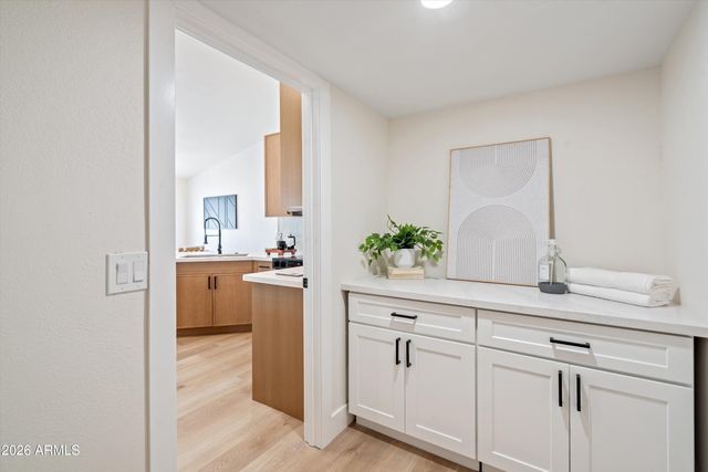 6432 E PARADISE Lane, Scottsdale, AZ 85254