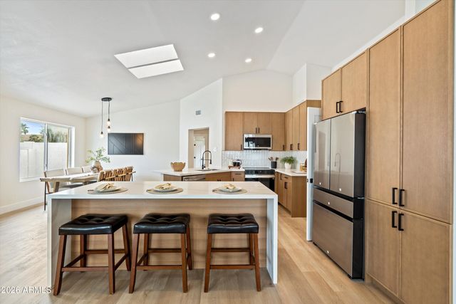 6432 E PARADISE Lane, Scottsdale, AZ 85254