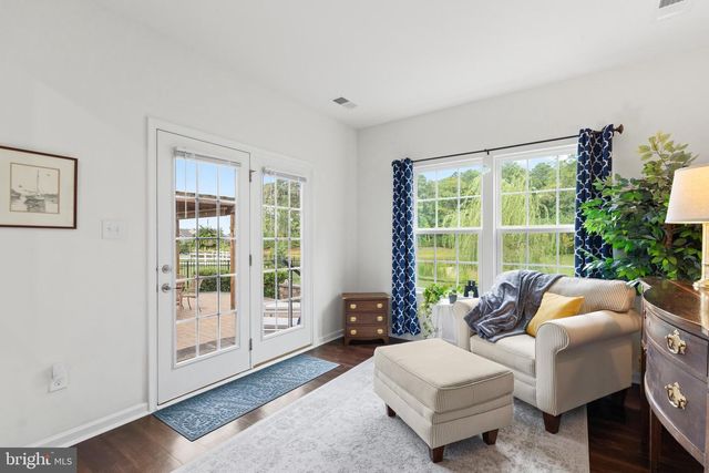 18 THORNTON DR, Ocean View, DE 19970