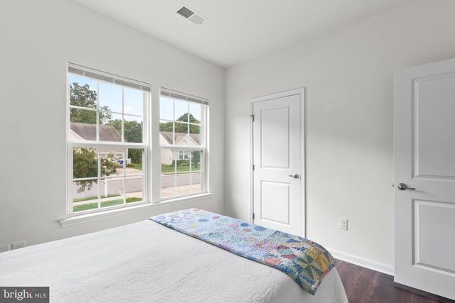 18 THORNTON DR, Ocean View, DE 19970