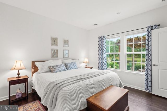 18 THORNTON DR, Ocean View, DE 19970
