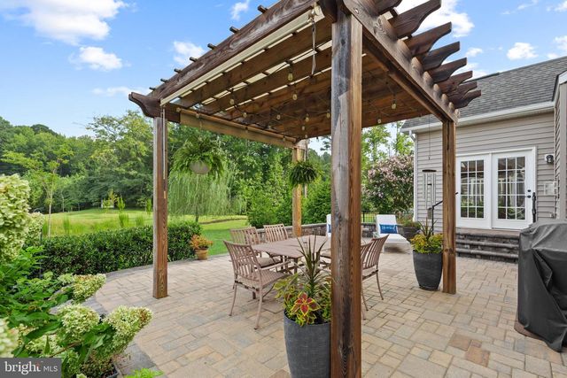 18 THORNTON DR, Ocean View, DE 19970