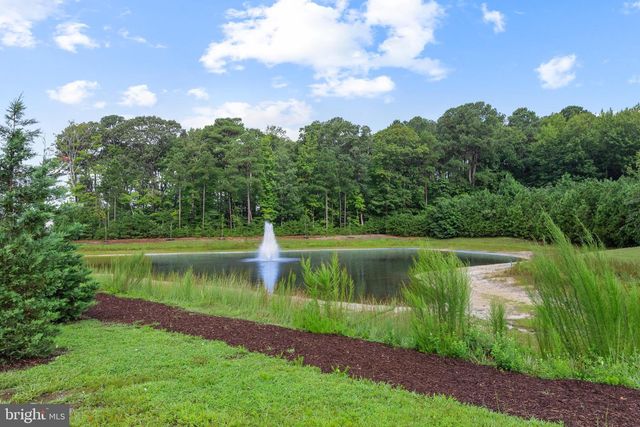 18 THORNTON DR, Ocean View, DE 19970