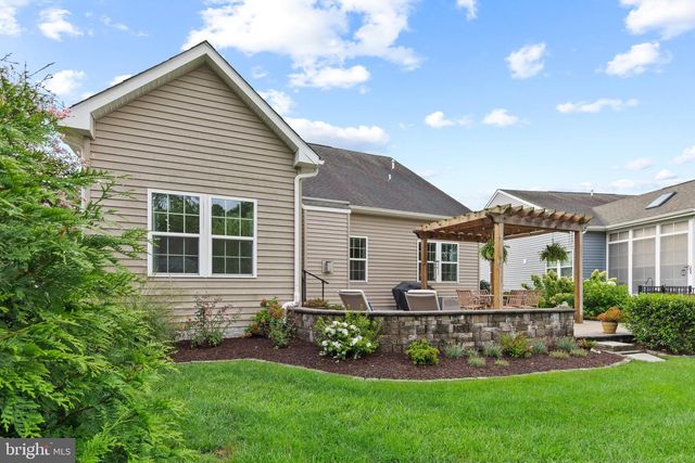 18 THORNTON DR, Ocean View, DE 19970