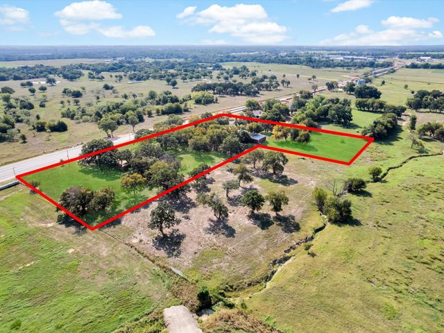 6697 S Fm 730, Azle, TX 76020