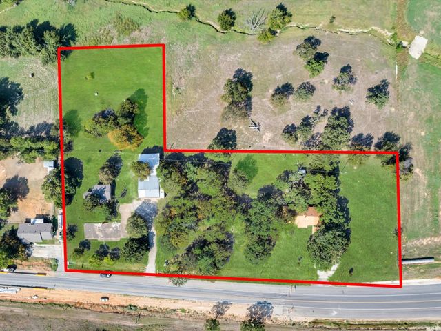 6697 S Fm 730, Azle, TX 76020