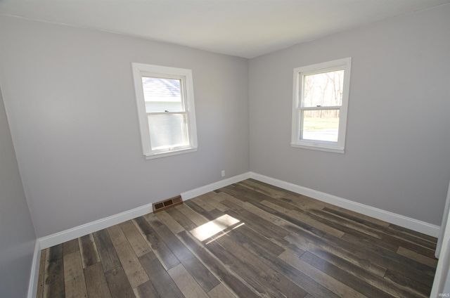 479 E Covered Bridge Road, Attica, IN 47918