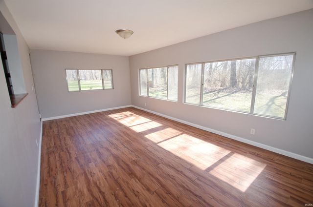 479 E Covered Bridge Road, Attica, IN 47918