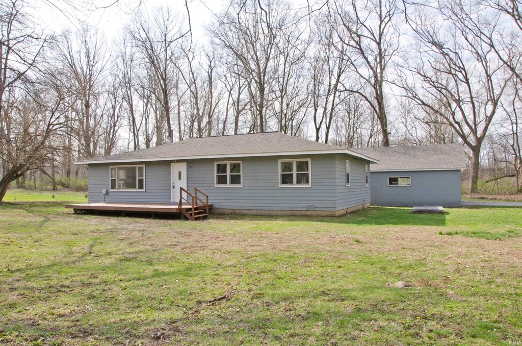 479 E Covered Bridge Road, Attica, IN 47918