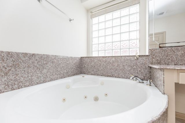 17826 Island Spring Lane, Tomball, TX 77377