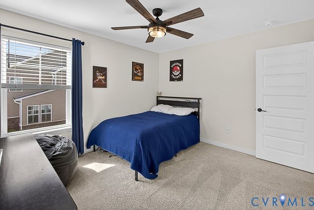 18517 Palisades Rdg, Moseley, VA 23120