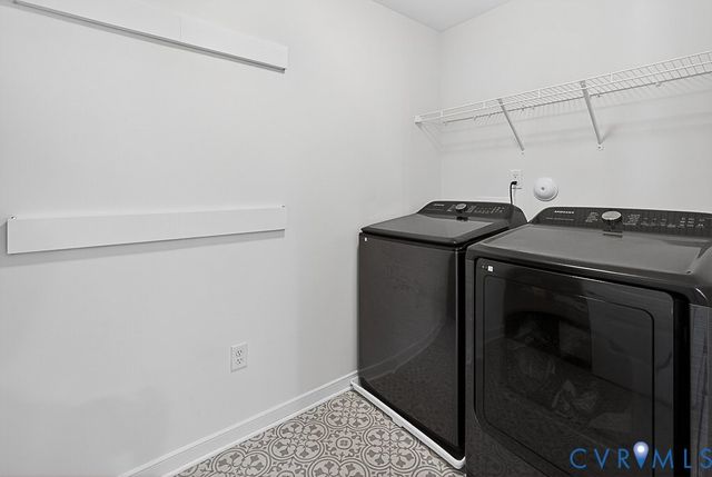 18517 Palisades Rdg, Moseley, VA 23120