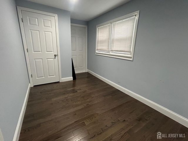 190 Green Street, Woodbridge Proper, NJ 07095
