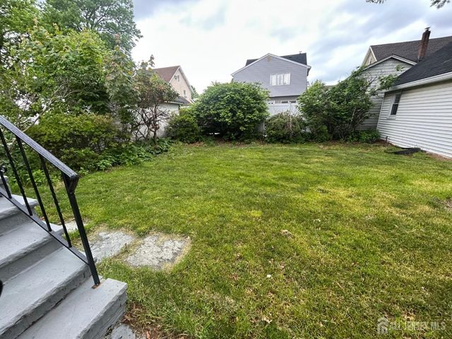 190 Green Street, Woodbridge Proper, NJ 07095
