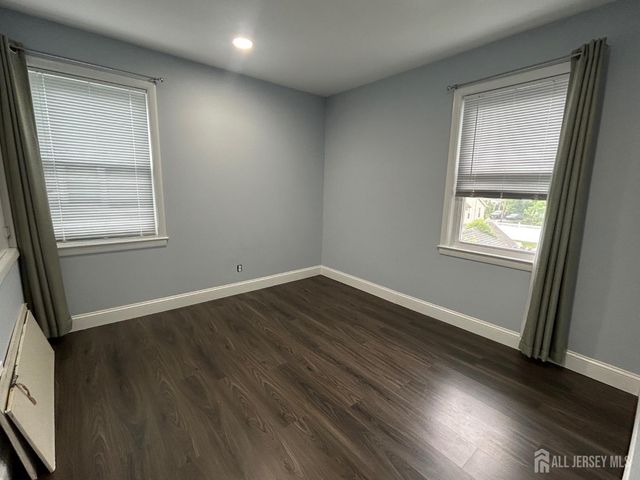 190 Green Street, Woodbridge Proper, NJ 07095