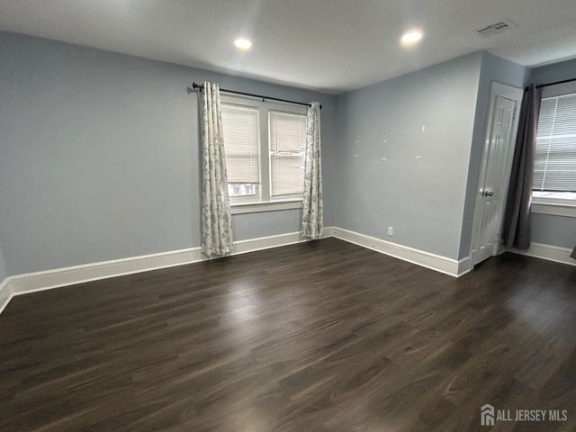 190 Green Street, Woodbridge Proper, NJ 07095