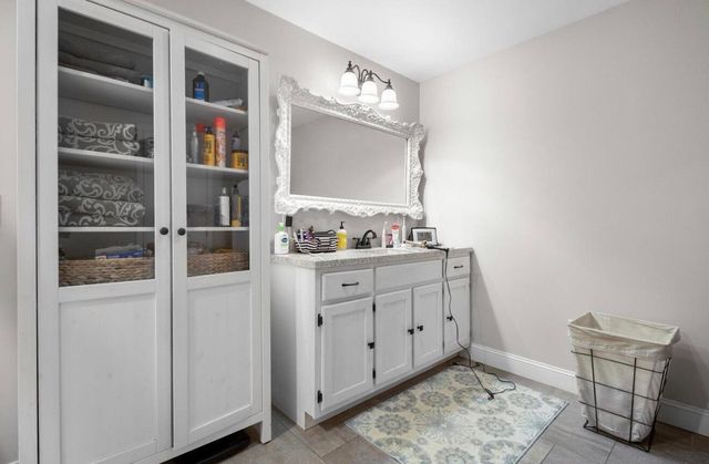 6153 N US Hwy 25, East Bernstadt, KY 40729