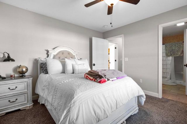 6153 N US Hwy 25, East Bernstadt, KY 40729