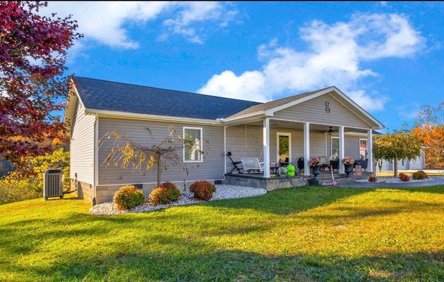 6153 N US Hwy 25, East Bernstadt, KY 40729