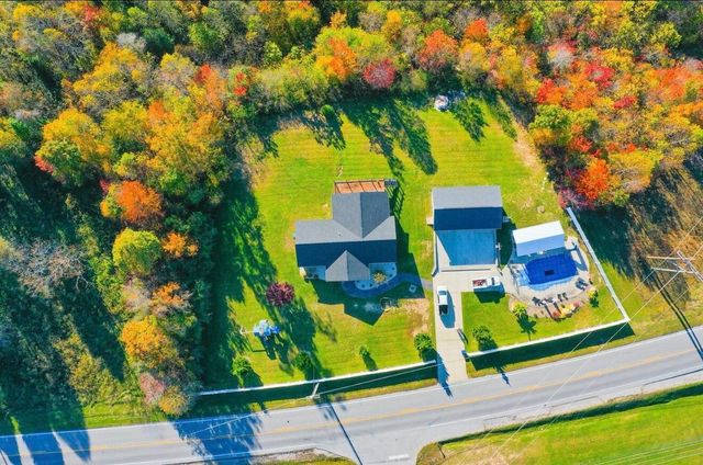 6153 N US Hwy 25, East Bernstadt, KY 40729