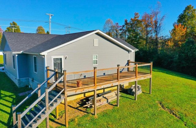 6153 N US Hwy 25, East Bernstadt, KY 40729