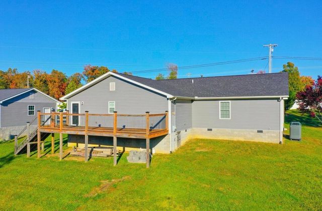 6153 N US Hwy 25, East Bernstadt, KY 40729