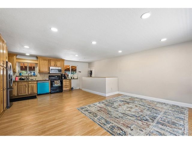5690 W 79th Ave, Arvada, CO 80003