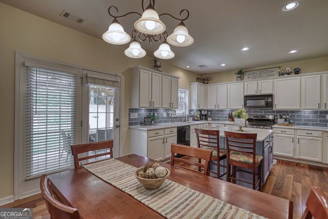 924 Buckhorn Bend, Locust Grove, GA 30248