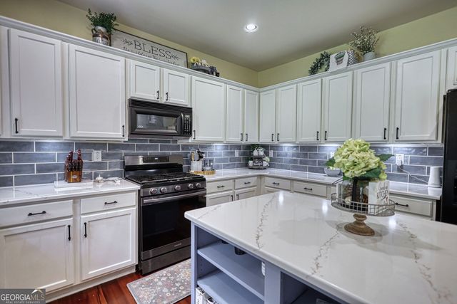 924 Buckhorn Bend, Locust Grove, GA 30248