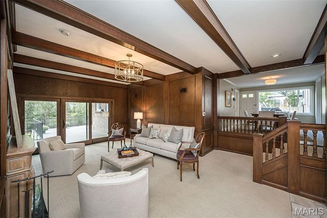 59 Pointer Lane, Ladue, MO 63124