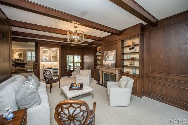 59 Pointer Lane, Ladue, MO 63124