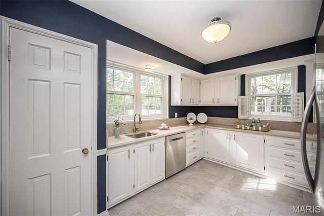 59 Pointer Lane, Ladue, MO 63124