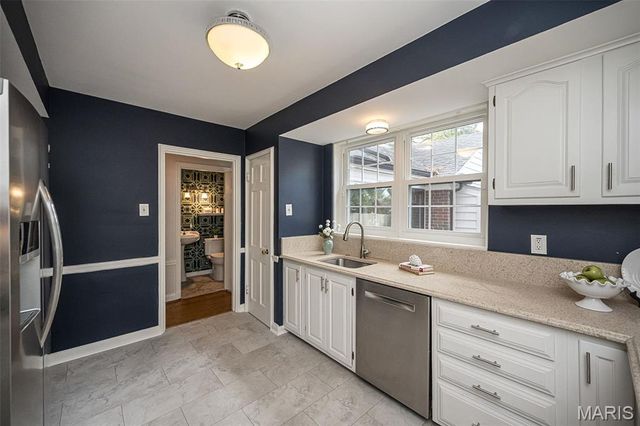 59 Pointer Lane, Ladue, MO 63124