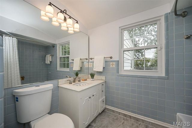 59 Pointer Lane, Ladue, MO 63124