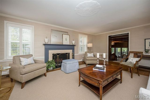 59 Pointer Lane, Ladue, MO 63124