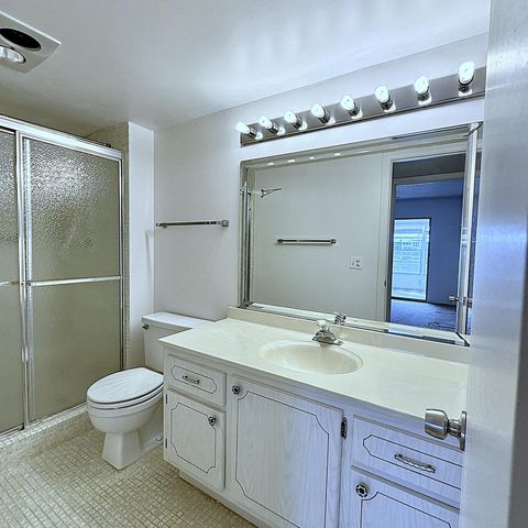 3082 Oakridge U, Deerfield Beach, FL 33442