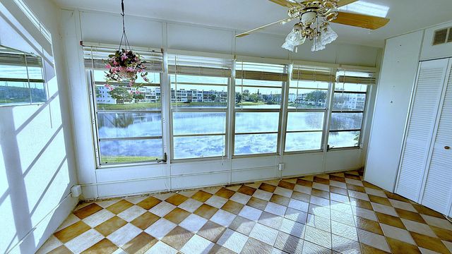 3082 Oakridge U, Deerfield Beach, FL 33442