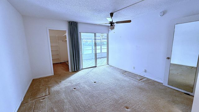 3082 Oakridge U, Deerfield Beach, FL 33442