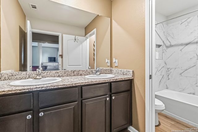 9315 Bennett Forest, Converse, TX 78109