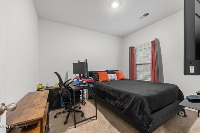 8865 Mary Frances Drive, Southaven, MS 38671