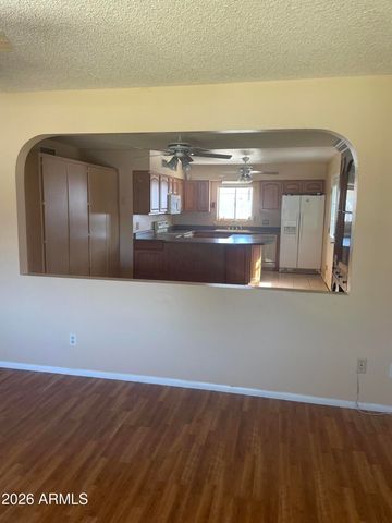 7965 W MONTECITO Avenue, Phoenix, AZ 85033
