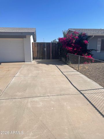 7965 W MONTECITO Avenue, Phoenix, AZ 85033